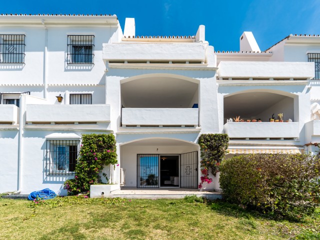 Apartamento con 3 Dormitorios  en Nueva Andalucía