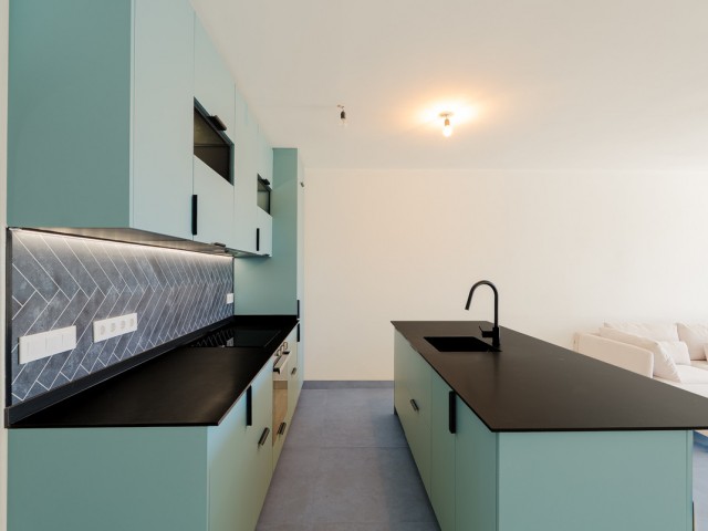 Apartamento con 3 Dormitorios  en Nueva Andalucía