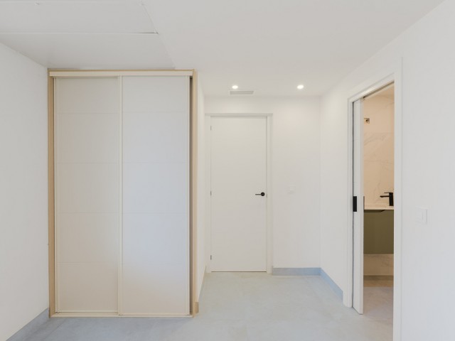 Apartamento con 3 Dormitorios  en Nueva Andalucía