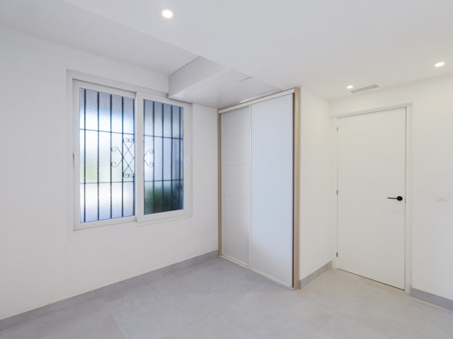 Apartamento con 3 Dormitorios  en Nueva Andalucía