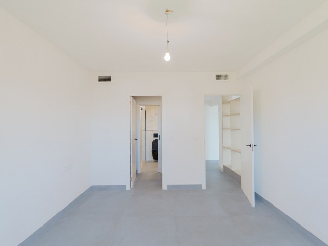Apartamento con 3 Dormitorios  en Nueva Andalucía