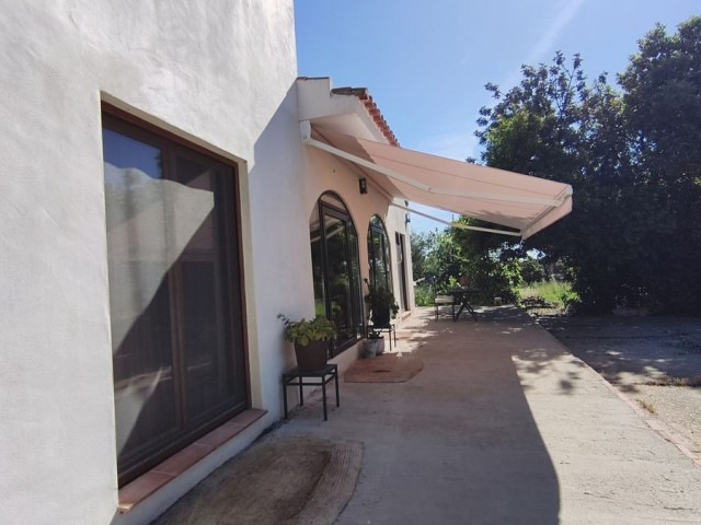 3 Soveroms Villa i Alhaurín el Grande