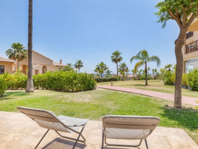 3 Bedrooms Apartment in Benahavís
