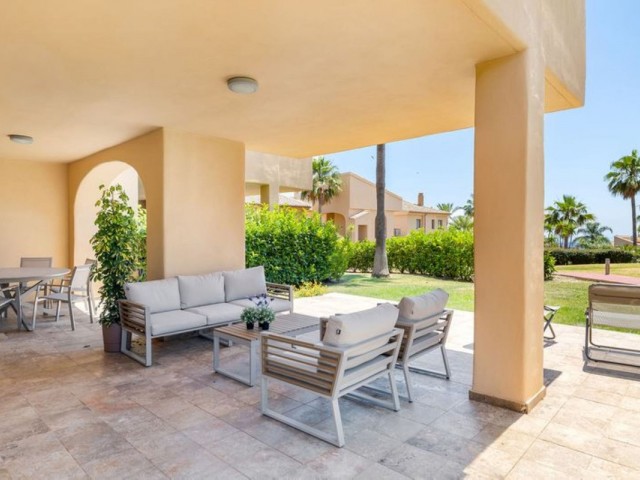3 Bedrooms Apartment in Benahavís