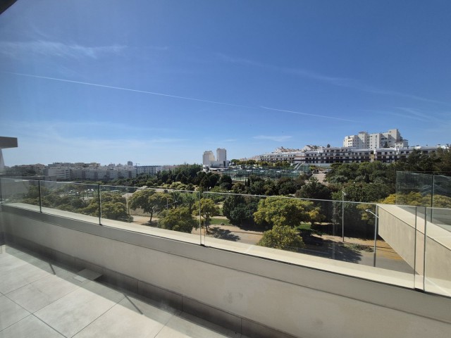 3 Bedrooms Apartment in Estepona