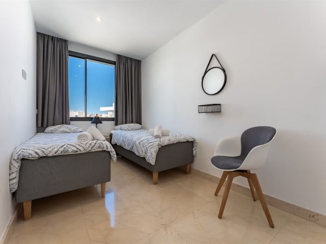 3 Makuuhuoneen Rivitalo La Cala de Mijas