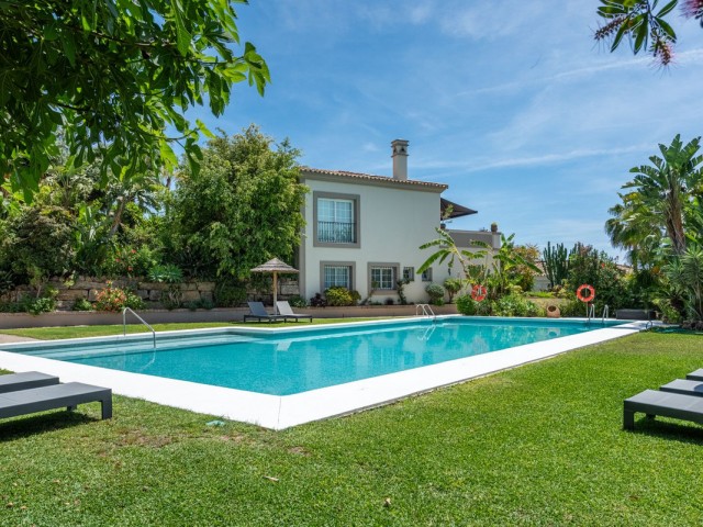 3 Schlafzimmer Reihenhaus in Nueva Andalucía