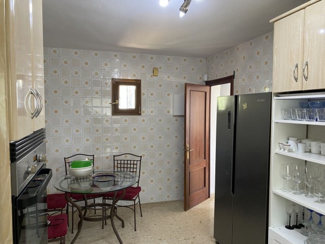 4 Bedrooms Villa in Mijas