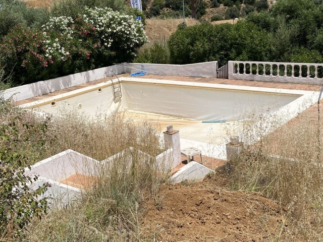 4 Bedrooms Villa in Mijas