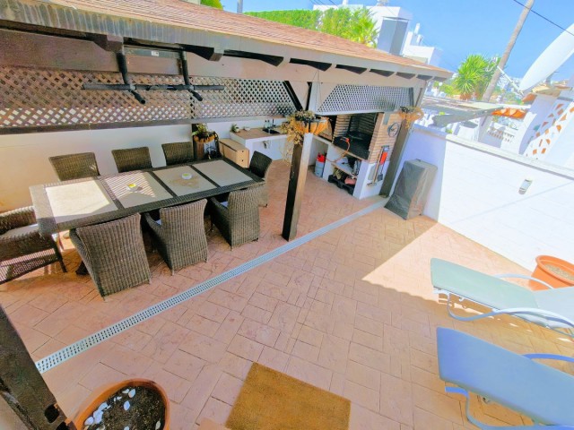 2 Slaapkamer Villa in El Faro
