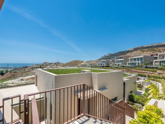 Villa con 3 Dormitorios  en Benahavís