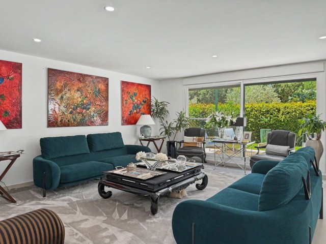 3 Bedrooms Apartment in Sotogrande