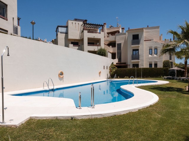 2 Bedrooms Apartment in Estepona