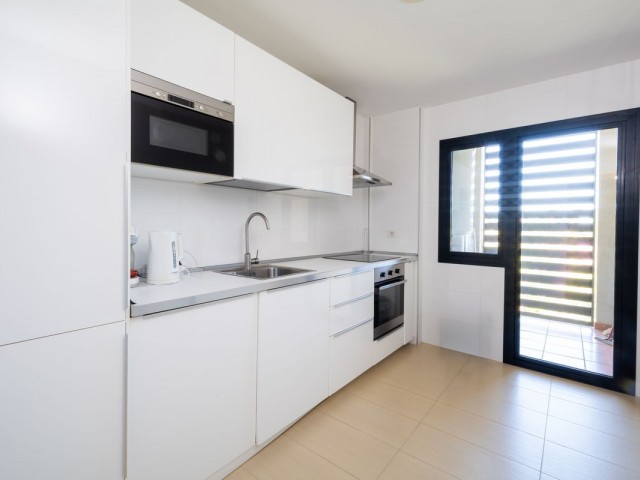2 Bedrooms Apartment in Estepona