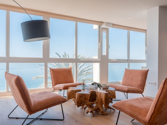 4 Bedrooms Apartment in Marbella