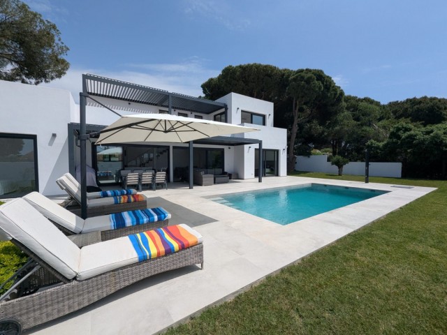Villa avec 3 Chambres  à Artola