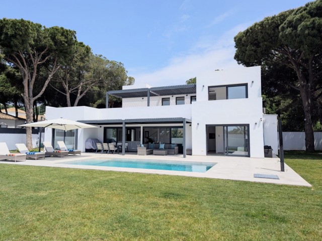Villa avec 3 Chambres  à Artola
