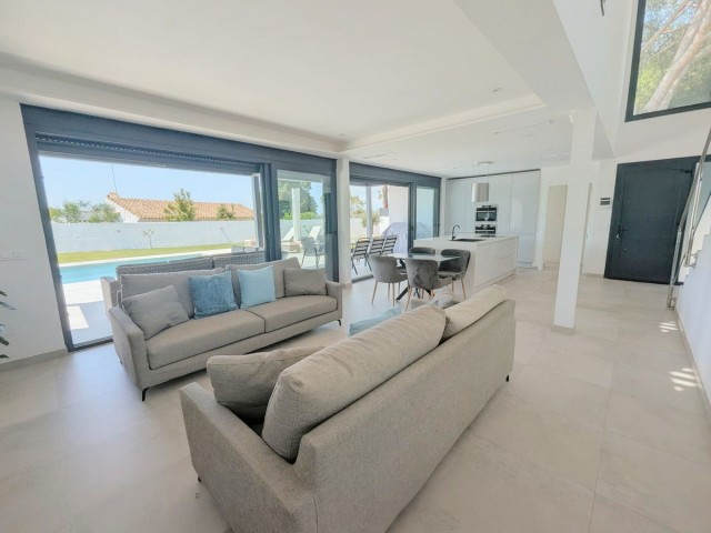 Villa avec 3 Chambres  à Artola
