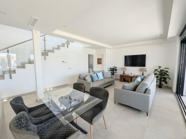 Villa avec 3 Chambres  à Artola