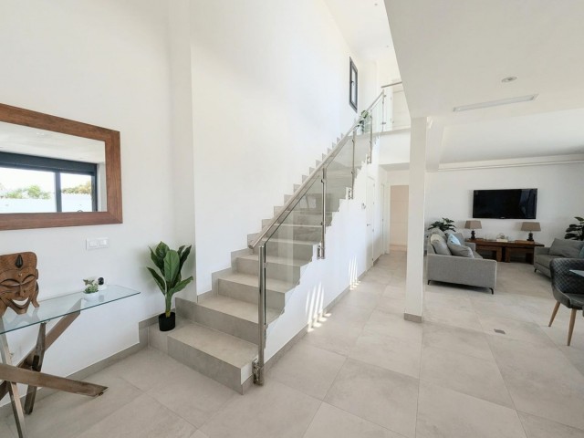 Villa avec 3 Chambres  à Artola