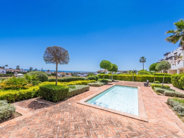Penthouse avec 2 Chambres  à Estepona