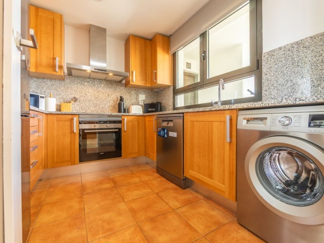 Penthouse avec 2 Chambres  à Estepona