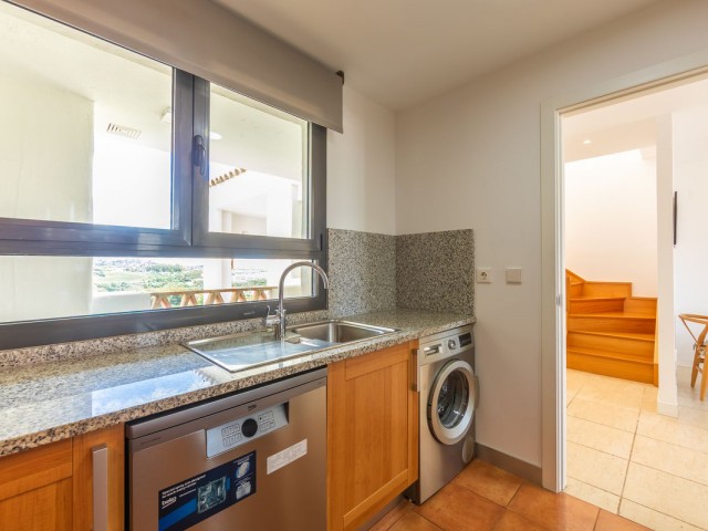 Penthouse avec 2 Chambres  à Estepona