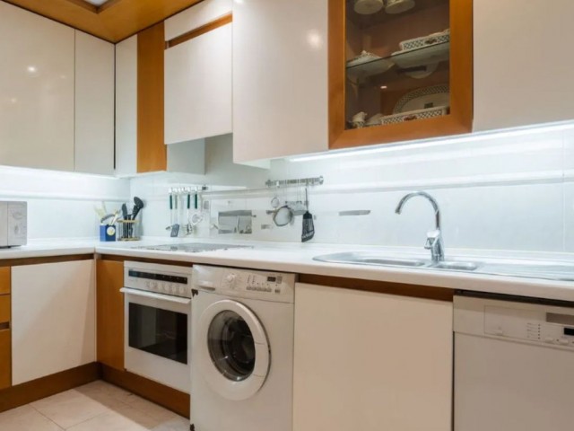2 Bedrooms Apartment in Marbella