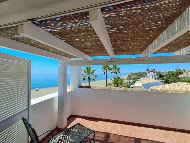 Villa avec 3 Chambres  à Estepona