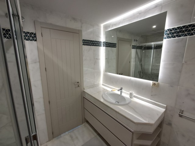 Villa avec 3 Chambres  à Estepona