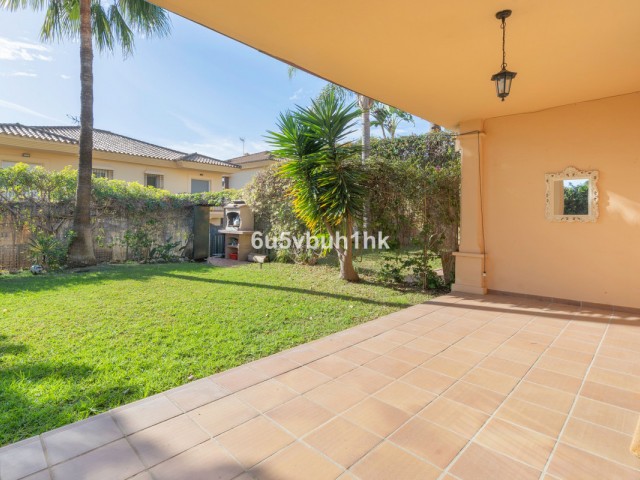 3 Slaapkamer Rijtjeshuis in Riviera del Sol