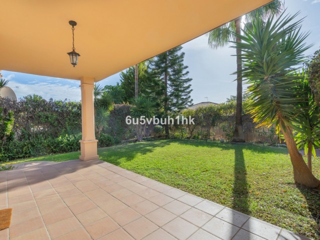 3 Slaapkamer Rijtjeshuis in Riviera del Sol