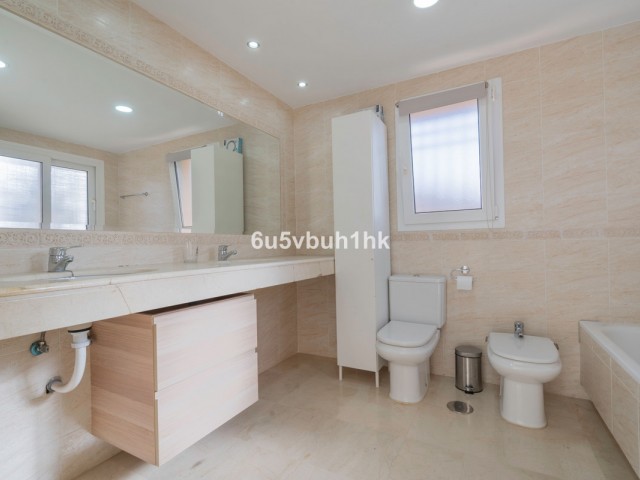 3 Slaapkamer Rijtjeshuis in Riviera del Sol