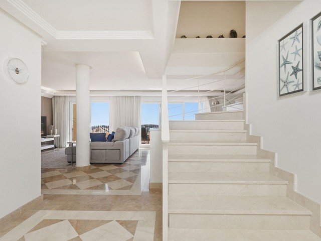 2 Schlafzimmer Apartment in Nueva Andalucía