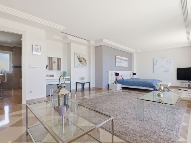 2 Schlafzimmer Apartment in Nueva Andalucía
