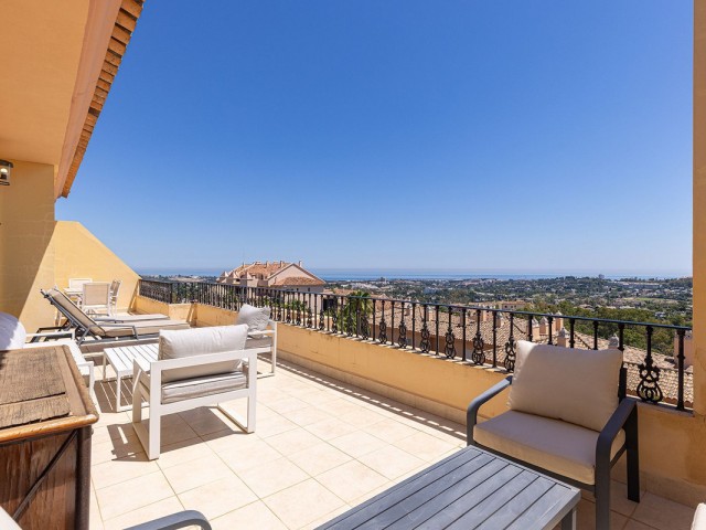 2 Schlafzimmer Apartment in Nueva Andalucía