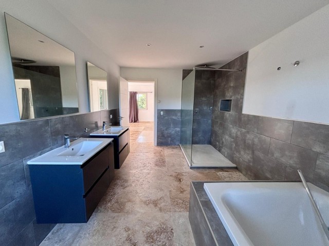 5 Schlafzimmer Villa in La Cala