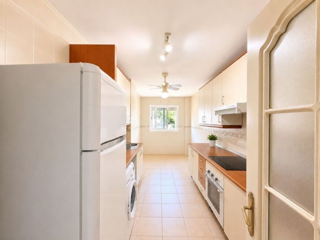 Appartement avec 3 Chambres  à Estepona