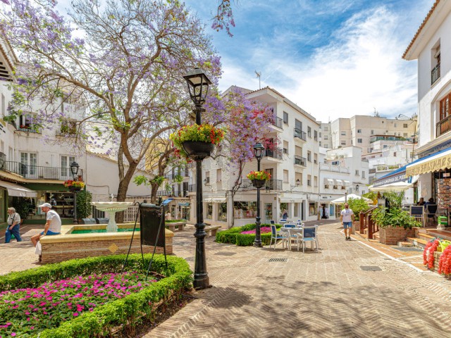 3 Bedrooms Apartment in Marbella