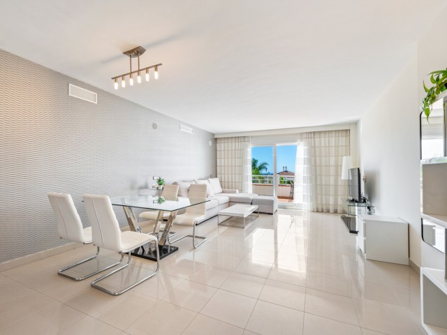 Penthouse avec 2 Chambres  à Estepona