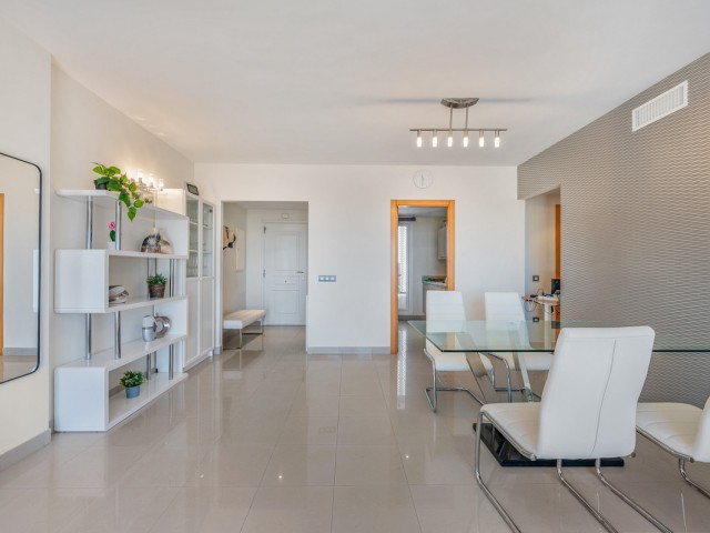 Penthouse avec 2 Chambres  à Estepona
