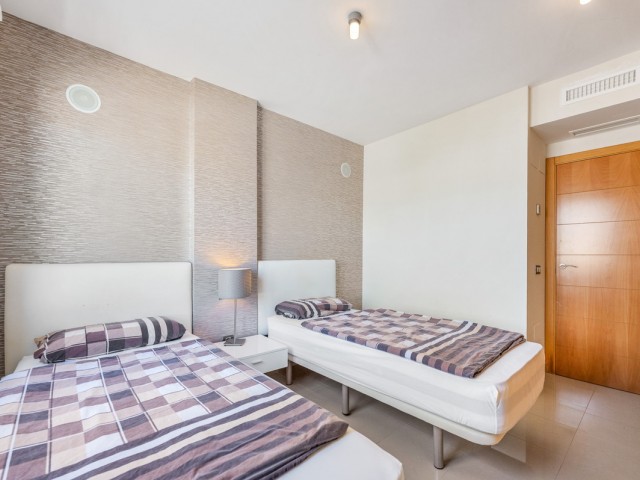 Penthouse avec 2 Chambres  à Estepona