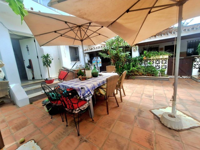 Villa avec 3 Chambres  à Costabella
