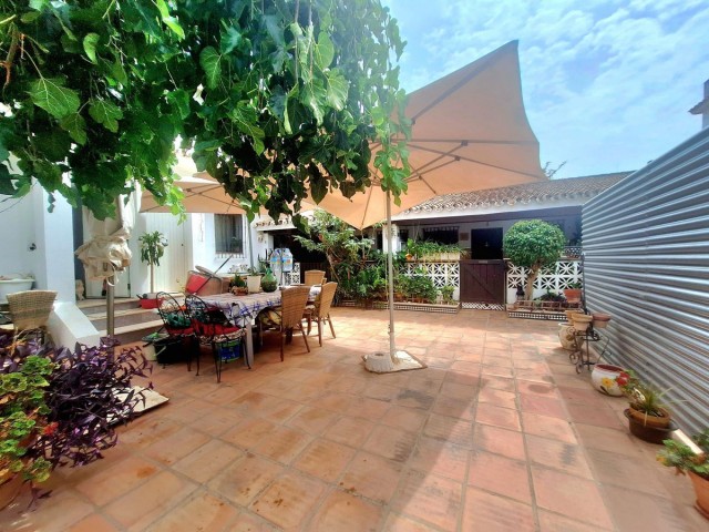Villa avec 3 Chambres  à Costabella