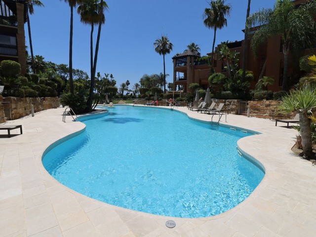 4 Schlafzimmer Apartment in San Pedro de Alcántara