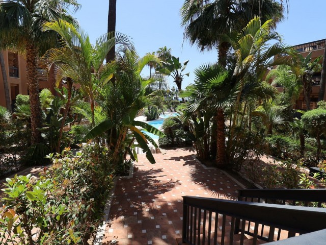 4 Schlafzimmer Apartment in San Pedro de Alcántara