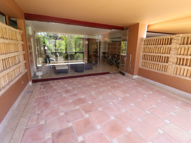 4 Schlafzimmer Apartment in San Pedro de Alcántara