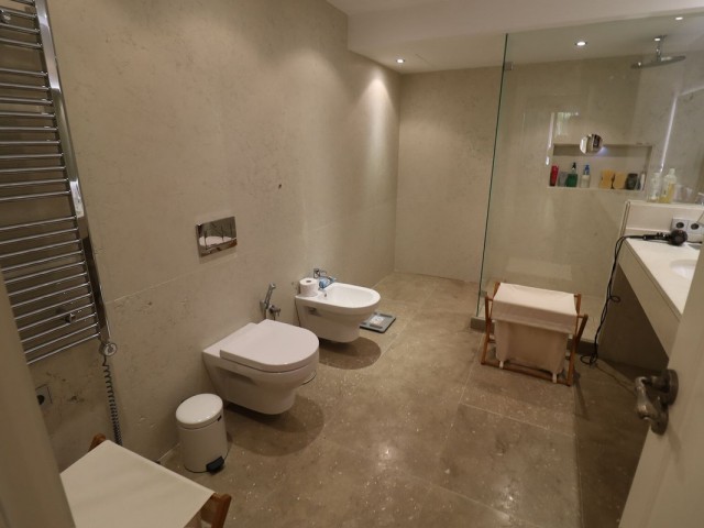4 Schlafzimmer Apartment in San Pedro de Alcántara