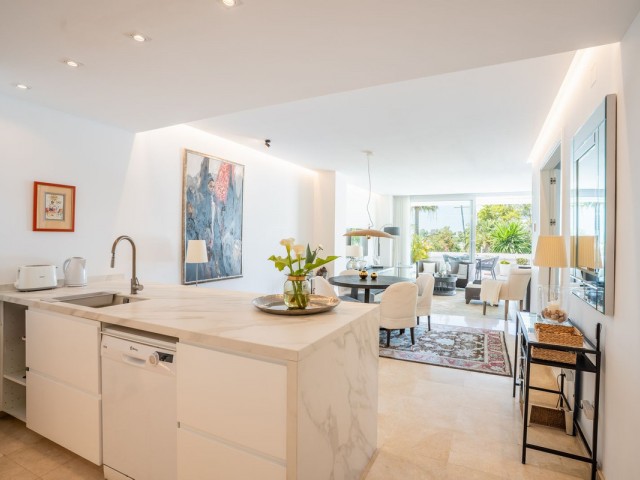 Appartement avec 2 Chambres  à Estepona