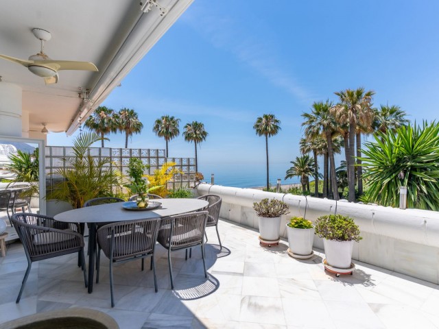 Appartement avec 2 Chambres  à Estepona
